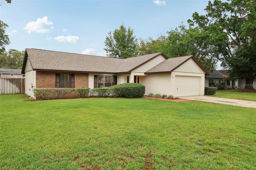Picture of 4145 Dora Wood Drive, Mount Dora FL 32757