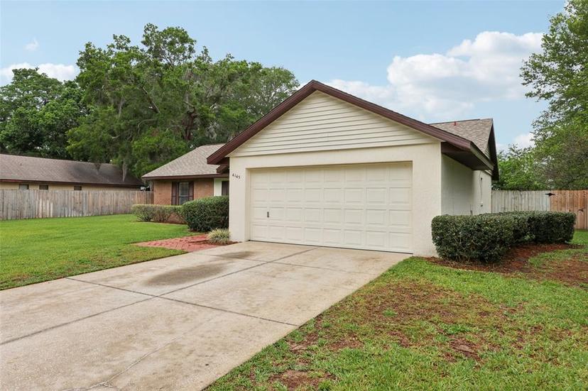Picture of 4145 Dora Wood Drive, Mount Dora FL 32757