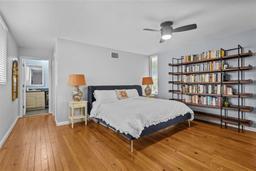 Picture of 4579 10Th Avenue N, St Petersburg, FL 33713