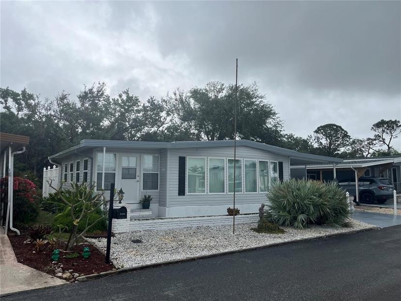Picture of 795 Cervina Drive N, Venice FL 34285
