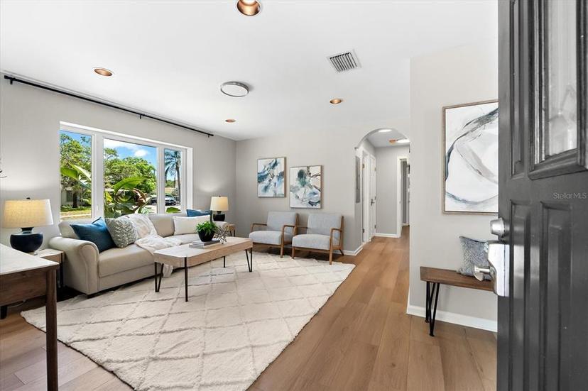 Picture of 1232 Sedeeva Circle S, Clearwater FL 33755