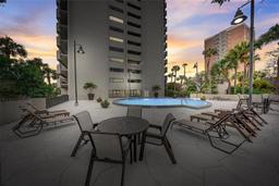 Picture of 4141 Bayshore Boulevard Unit 306, Tampa, FL 33611
