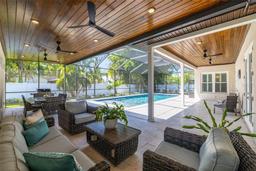 Picture of 4010 W Leona Street, Tampa, FL 33629