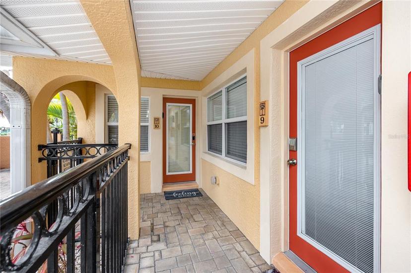 Picture of 17505 Gulf Boulevard Unit 9, St Petersburg FL 33708