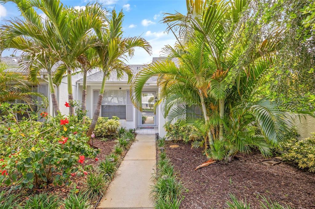 Picture of 4208 Castlewood Drive Unit 4208, Holiday, FL 34691