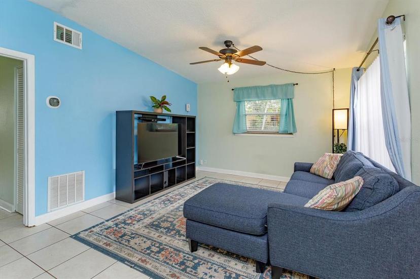 Picture of 411 Hibiscus Road, Casselberry FL 32707