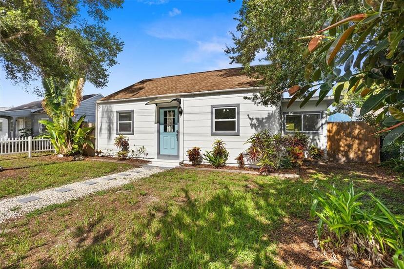 Picture of 5618 Dr Martin Luther King Jr Street N, St Petersburg FL 33703