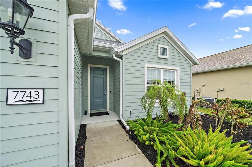 Picture of 7743 Ridgelake Circle, Bradenton FL 34203