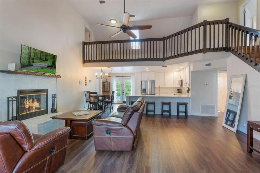 Picture of 30746 Fairview Avenue, Tavares FL 32778