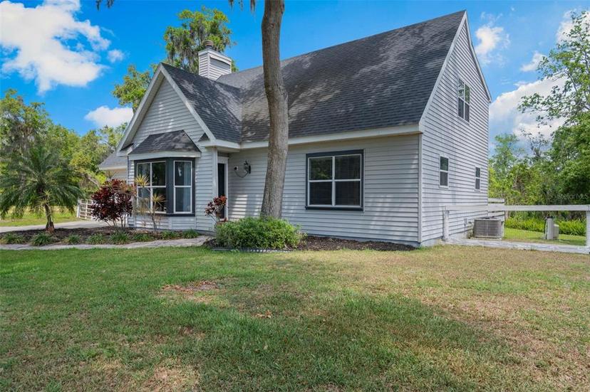 Picture of 30746 Fairview Avenue, Tavares FL 32778