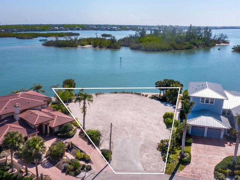 Picture of 894 Freeling Drive, Sarasota FL 34242