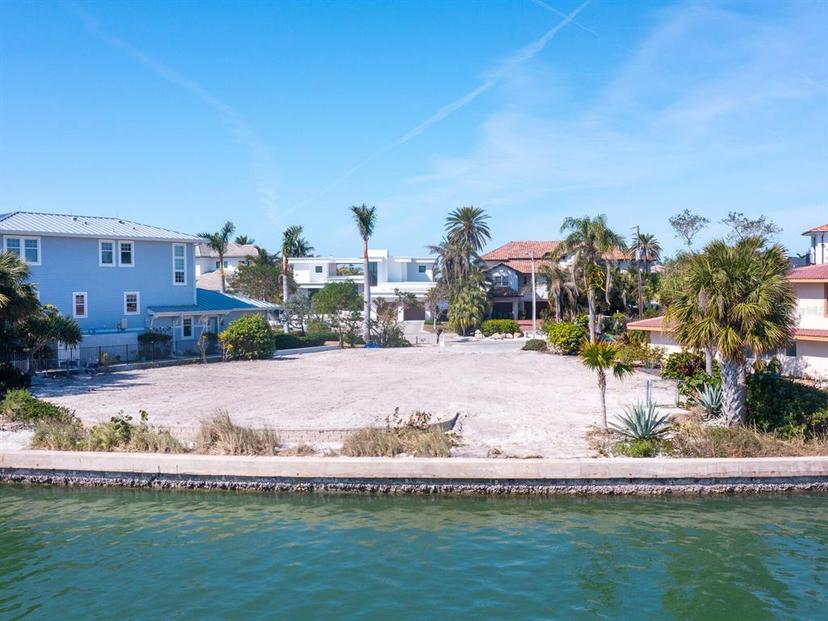 Picture of 894 Freeling Drive, Sarasota FL 34242