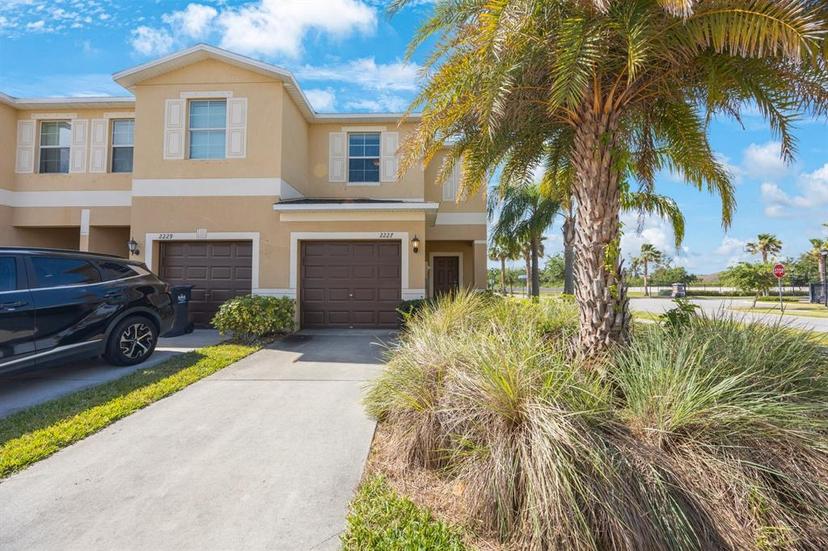 Picture of 2227 Golden Falcon Drive, Ruskin FL 33570