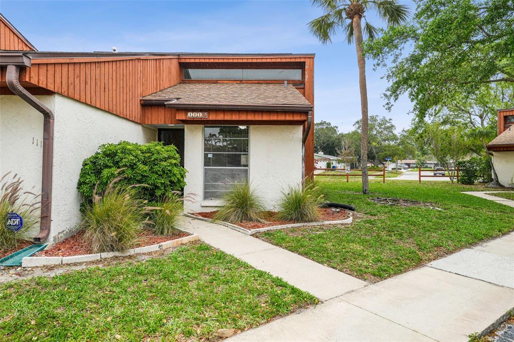 Picture of 2070 Sunset Point Road Unit 111, Clearwater, FL 33765