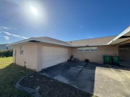 Picture of 9081 Bantry Bay Boulevard, Englewood, FL 34224