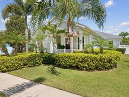 Picture of 525 Manns Harbor Drive, Apollo Beach, FL 33572