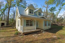 Picture of 892 NE Candy Lane, Mayo, FL 32066