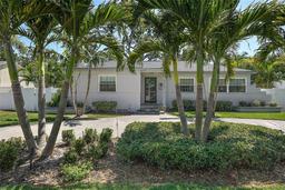 Picture of 322 35Th Avenue Ne, St Petersburg, FL 33704