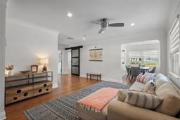 Picture of 322 35Th Avenue Ne, St Petersburg, FL 33704