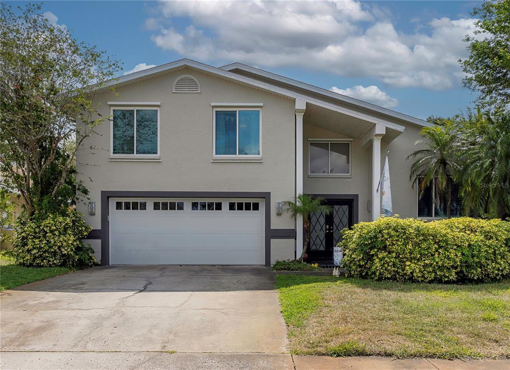 Picture of 1326 Moss Drive, Dunedin, FL 34698