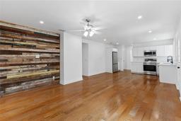 Picture of 7818 NW County Road 236, Alachua, FL 32615