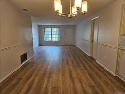 Picture of 7517 W 7 Rivers Drive, Crystal River, FL 34429