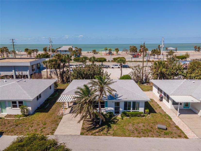 Picture of 1977 Beach Road Unit 9, Englewood FL 34223