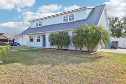 Picture of 8439 Boxwood Drive, Tampa, FL 33615