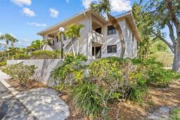 Picture of 1800 Mariner Drive Unit 2, Tarpon Springs, FL 34689