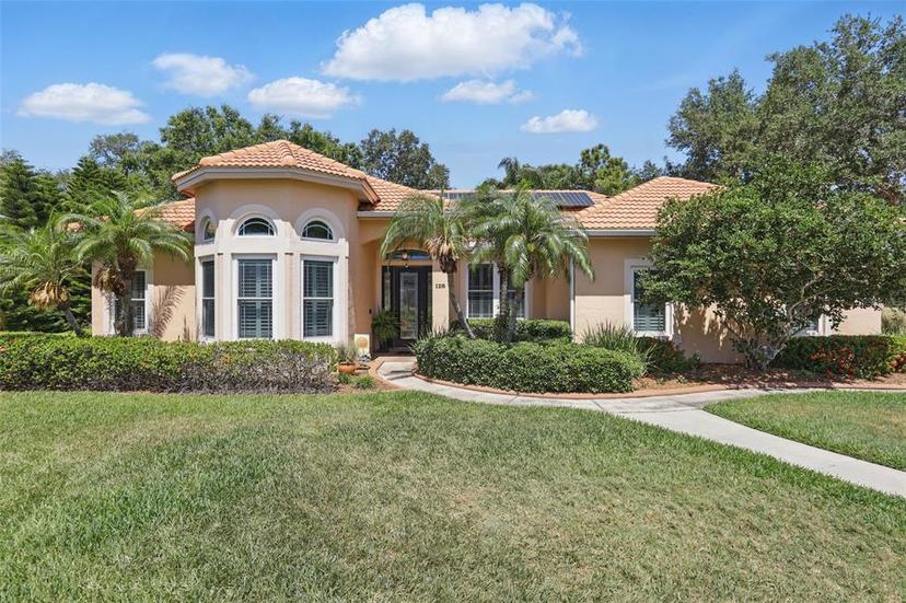 Picture of 128 Lake Region Circle, Winter Haven FL 33881