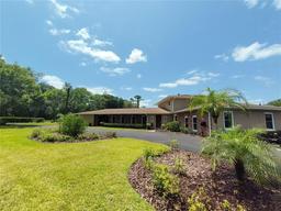 Picture of 910 N Kepler Road, Deland, FL 32724
