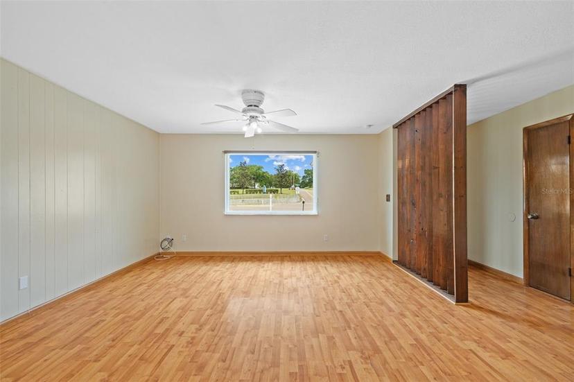 Picture of 37420 Clinton Avenue, Dade City FL 33525