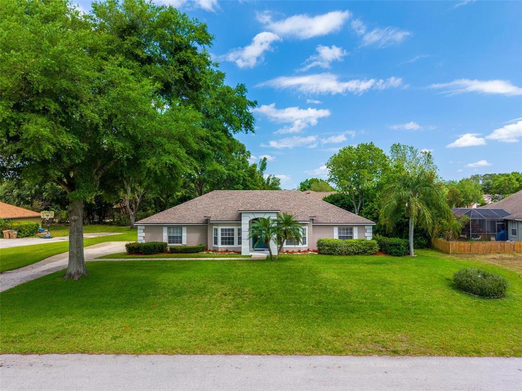 Picture of 11811 Ridge View Circle, Clermont, FL 34711