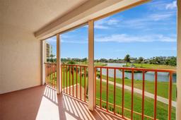 Picture of 2311 14Th Avenue W Unit 208, Palmetto, FL 34221