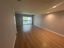 Picture of 4203 S Semoran Boulevard Unit 6, Orlando, FL 32822