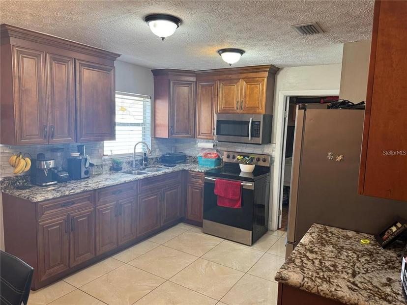 Picture of 7415 Aripeka Drive, Tampa FL 33619