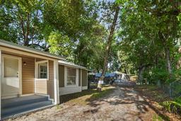 Picture of 935 NE Sanchez Avenue, Ocala, FL 34470