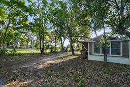 Picture of 935 NE Sanchez Avenue, Ocala, FL 34470