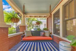 Picture of 117 N Thornton Avenue, Orlando, FL 32801