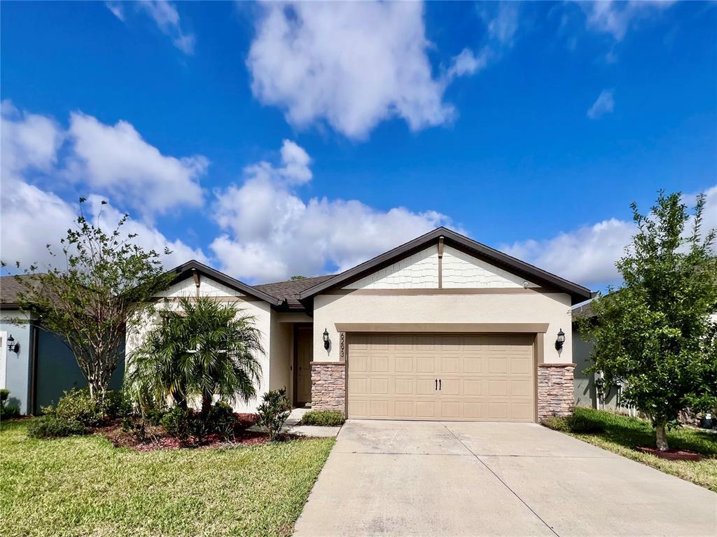 Picture of 6293 Bradford Woods Drive, Zephyrhills, FL 33542