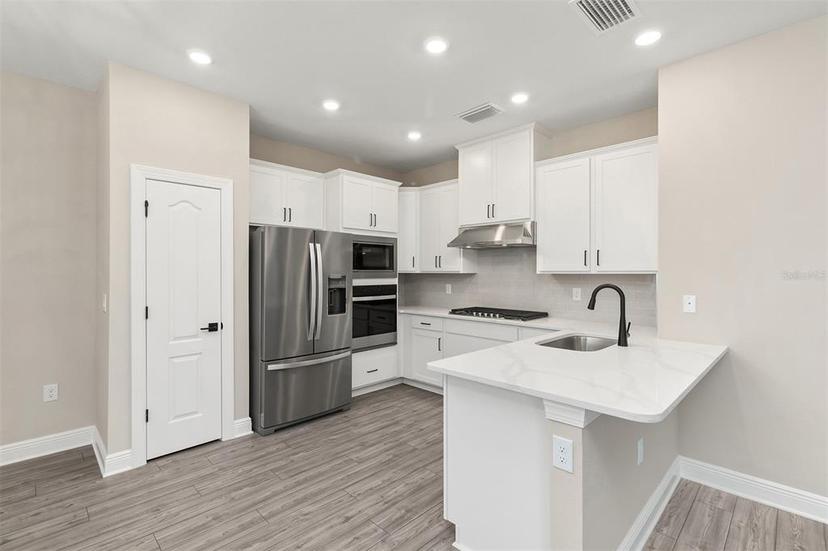 Picture of 7705 Somersworth Drive, Kissimmee FL 34747