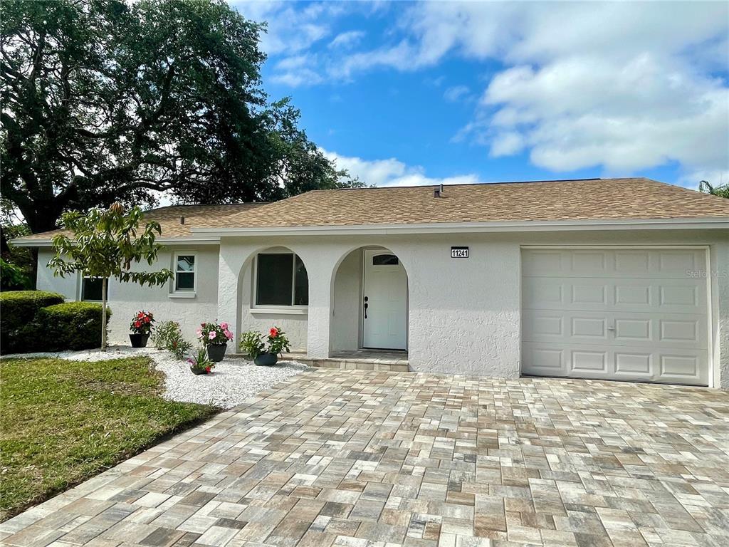 Picture of 11241 Temple Court, Seminole, FL 33772