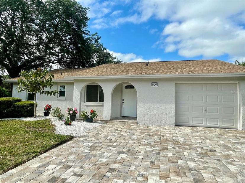 Picture of 11241 Temple Court, Seminole FL 33772