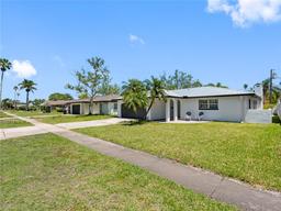 Picture of 5731 Denver Street Ne, St Petersburg, FL 33703