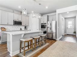 Picture of 2279 Raven Ridge Road, Minneola, FL 34715
