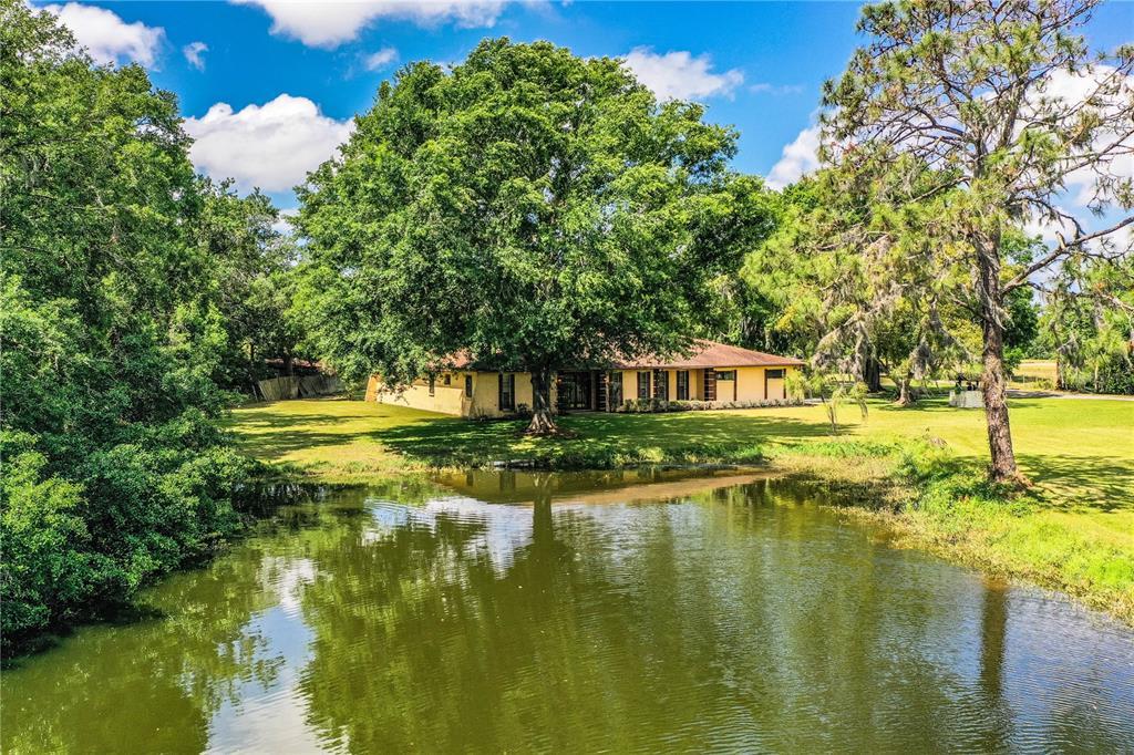 Picture of 4101 N Forbes Rd, Plant City, FL 33565