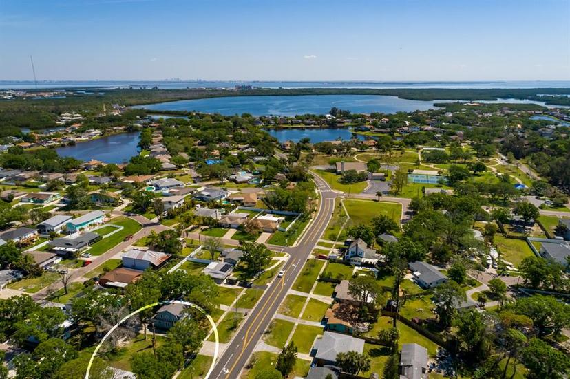 Picture of 311 83Rd Avenue Ne, St Petersburg FL 33702