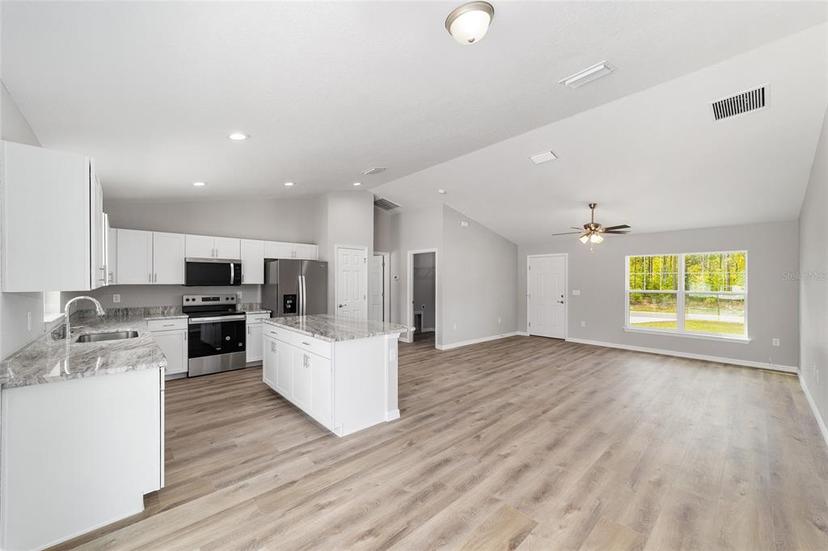 Picture of 207 Juniper Loop Circle, Ocala FL 34480