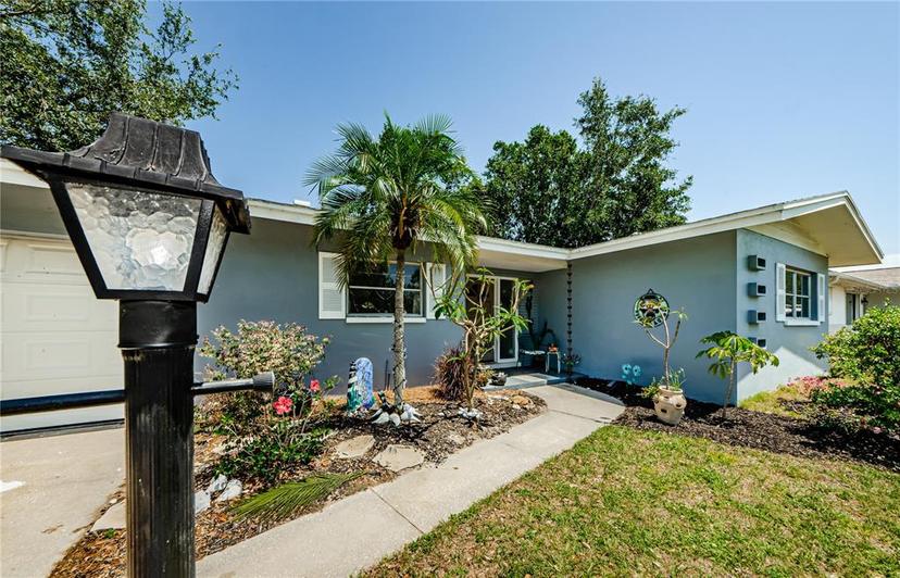 Picture of 1942 Ashland Drive, Clearwater FL 33763