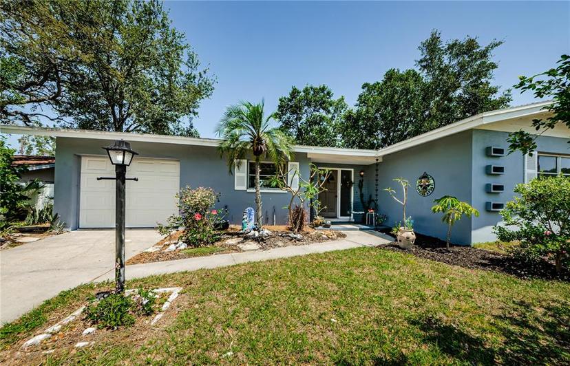 Picture of 1942 Ashland Drive, Clearwater FL 33763
